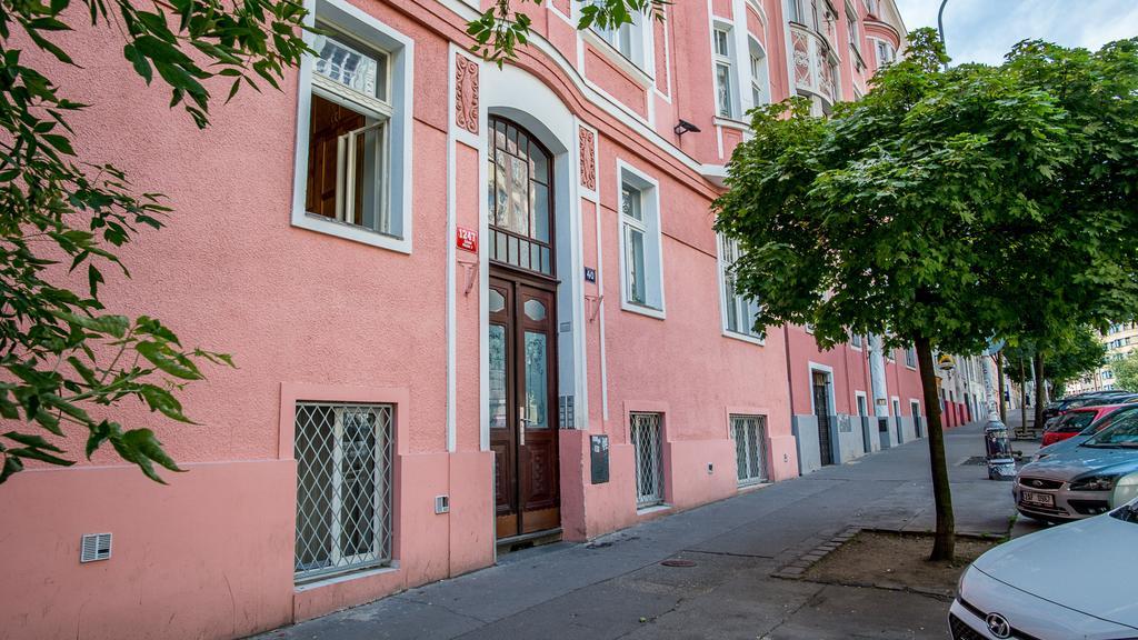 Tower Apartment Prague Exterior photo